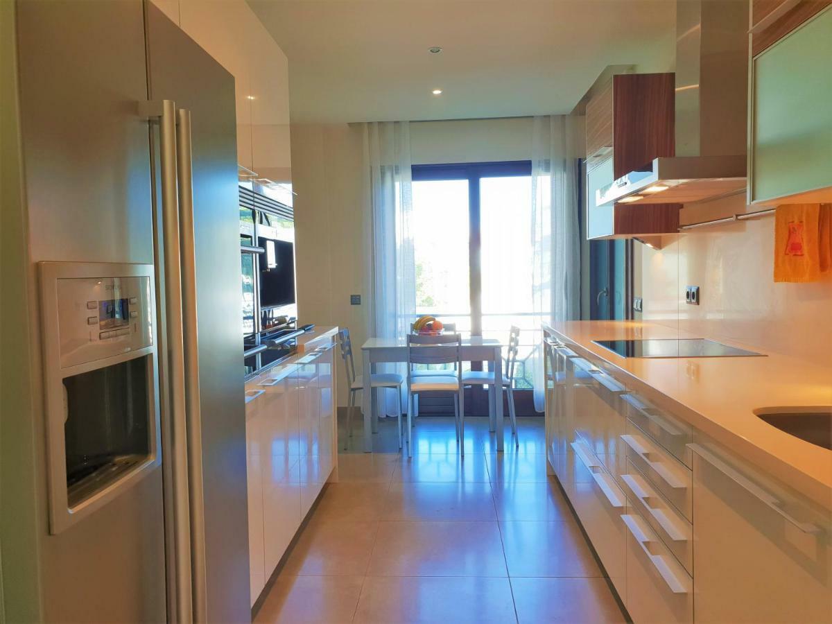 Luxury Apartment Frontal To The Sea In Estepona Doncella Beach Ngoại thất bức ảnh