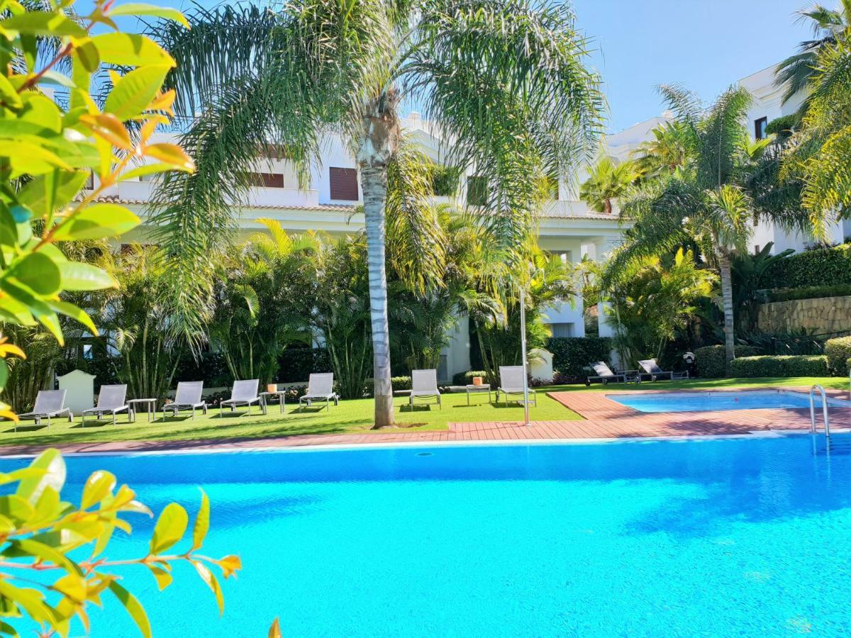 Luxury Apartment Frontal To The Sea In Estepona Doncella Beach Ngoại thất bức ảnh