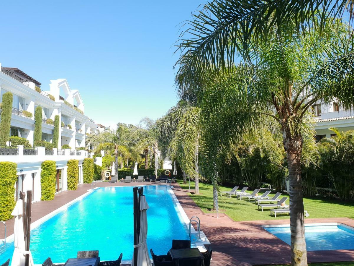 Luxury Apartment Frontal To The Sea In Estepona Doncella Beach Ngoại thất bức ảnh
